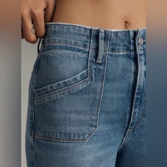 Paige Anessa High Waisted, Wide Leg Jeans NWT - Picture 4 of 6